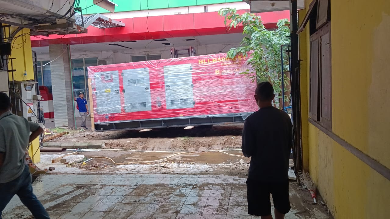 Proyek genset RSUD Makassar