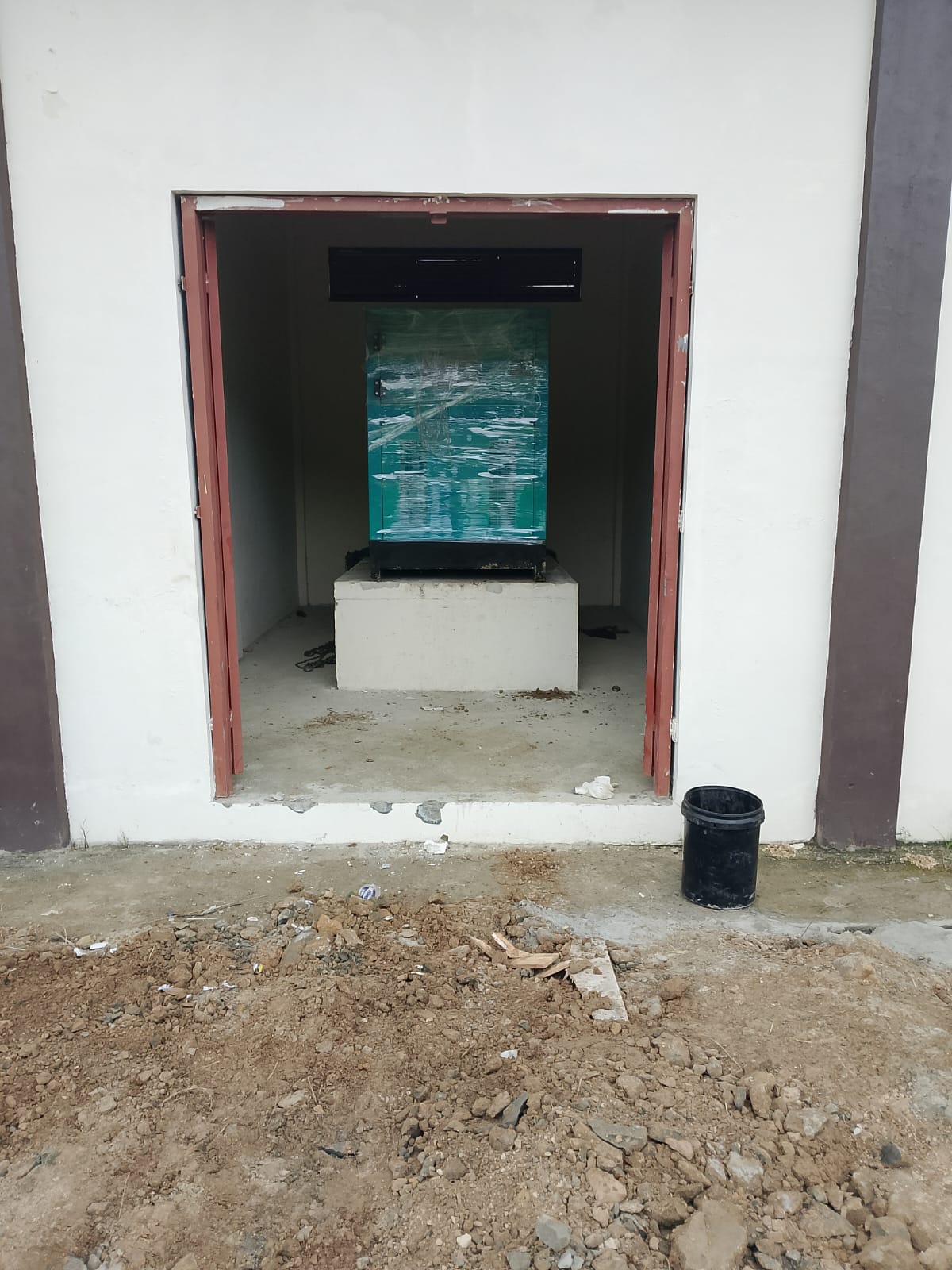 Proyek genset RSUD Sindangbarang